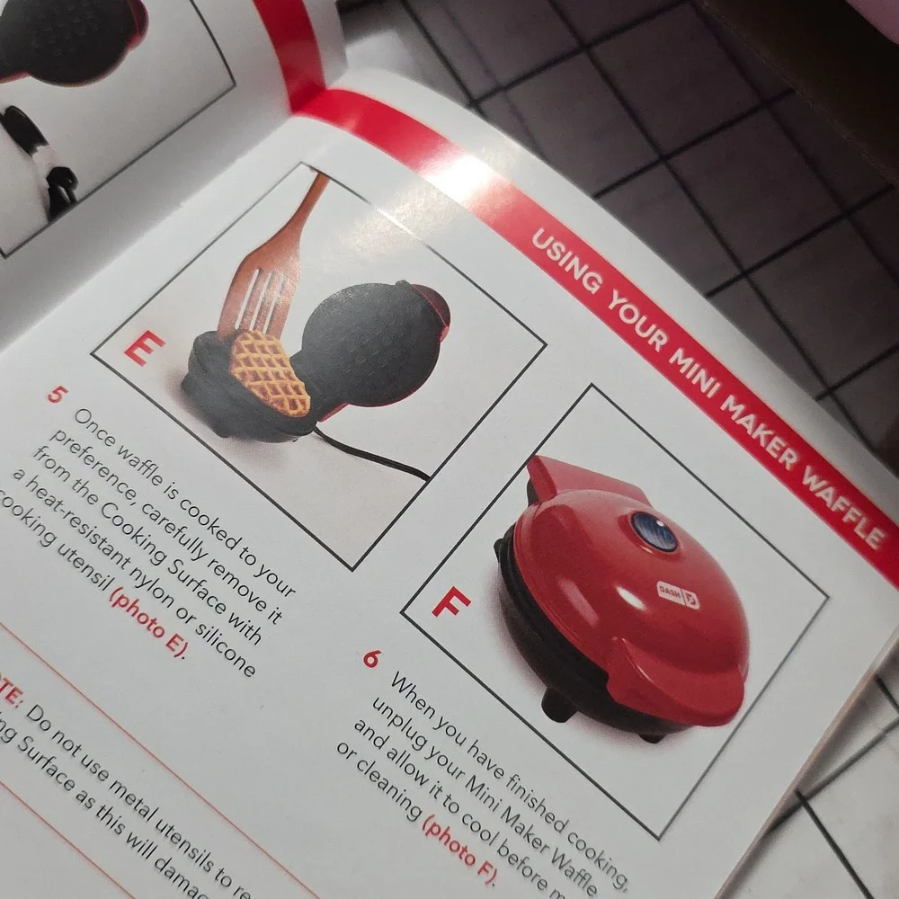 Compact Pink Waffle Maker, Mini Heart Maker, Dash, NIB